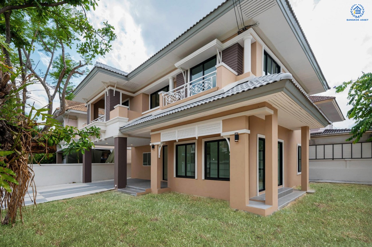 บ้านมือสองตกแต่งใหม่  โครงการ ธารา ราชพฤกษ์-ปิ่นเกล้า บ้านสวย พร้อมอยู่ เนื้อที่ 88.2 ตร.ว. ฟังก์ชัน 3 ห้องนอน 4 ห้องน้ำ 1 ห้องแม่บ้าน จอดรถได้ 2 คัน บนทำเลเชื่อมต่อถนนกาญจนาภิเษก ใกล้รถไฟฟ้าสายสีแดง "สถานีตลิ่งชัน" และจุดขึ้นทางด่วน "ศรีรัช" รายล้อมด้วยสิ่งอำนวยความสะดวกครบครัน